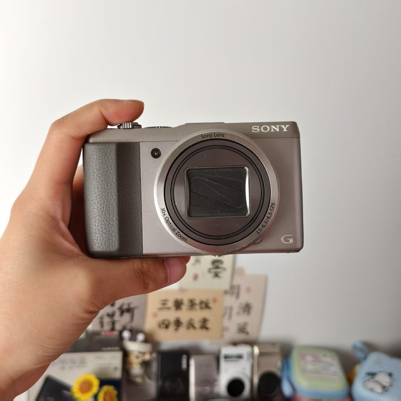 9新 Sony/索尼 索尼 HX50 2040万像素 30倍光学变焦