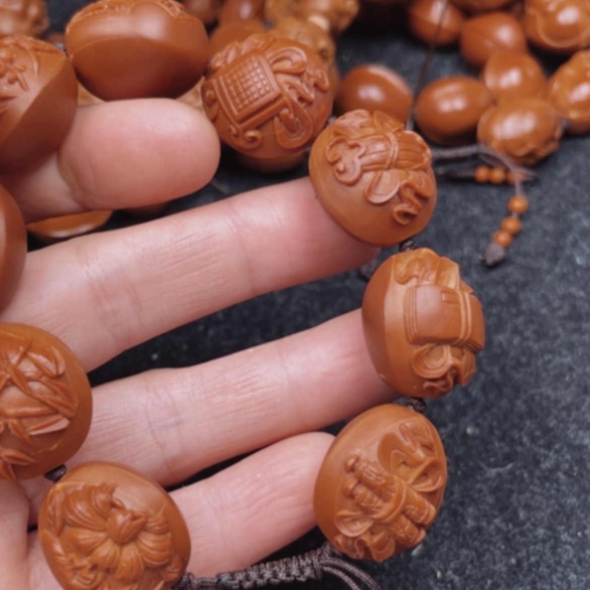 【闪购商品】橄榄核手串/手链～***~橄榄核雕铁核