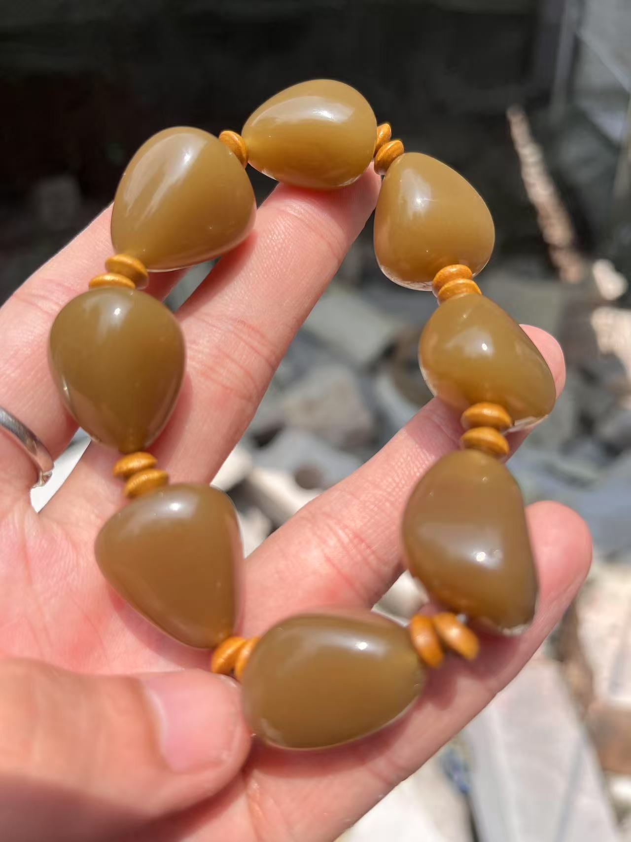 山料满肉黄金糖随型手串