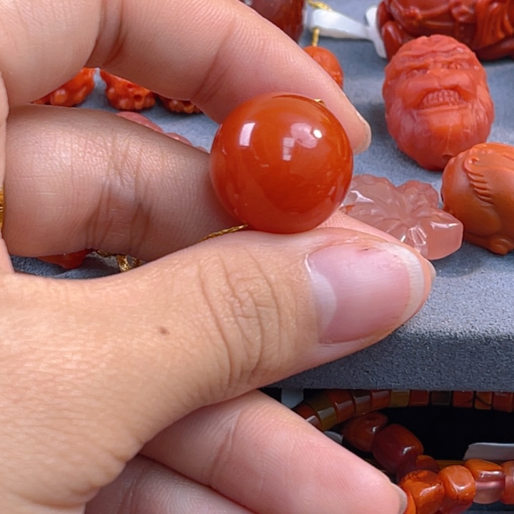 南红玛瑙多样性发一件未镶嵌杨柳单珠卡17mm