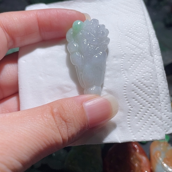 颈饰未镶嵌翡翠天