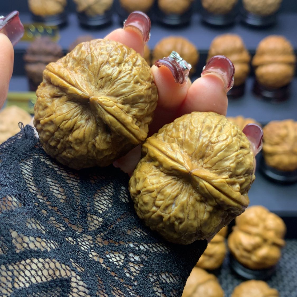 【闪购商品】文玩核桃吊坠至尊元宝