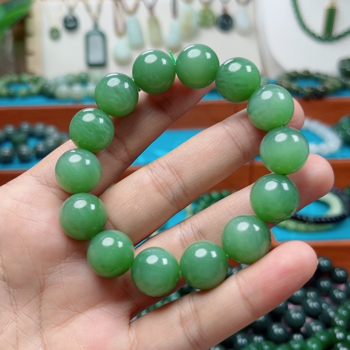 未镶嵌手链和田玉卡14