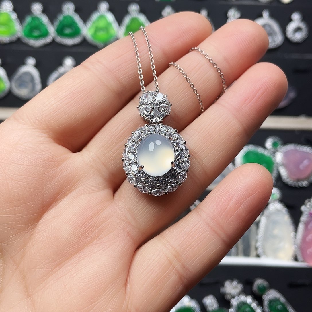 玛瑙/玉髓颈饰合金