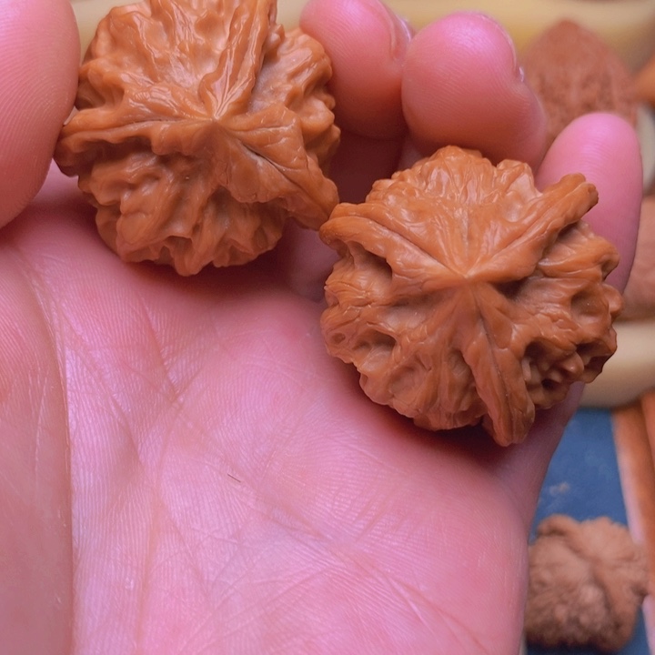 斗***穹文玩核桃把件38曹大龙三棱