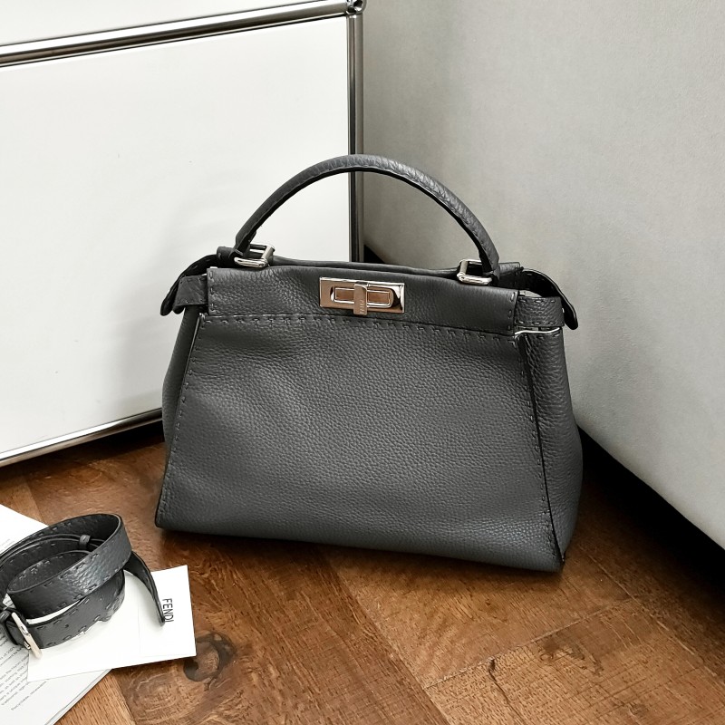 95新 FENDI/芬迪  锡器灰银扣牛皮peekaboo中号手提单肩包53433