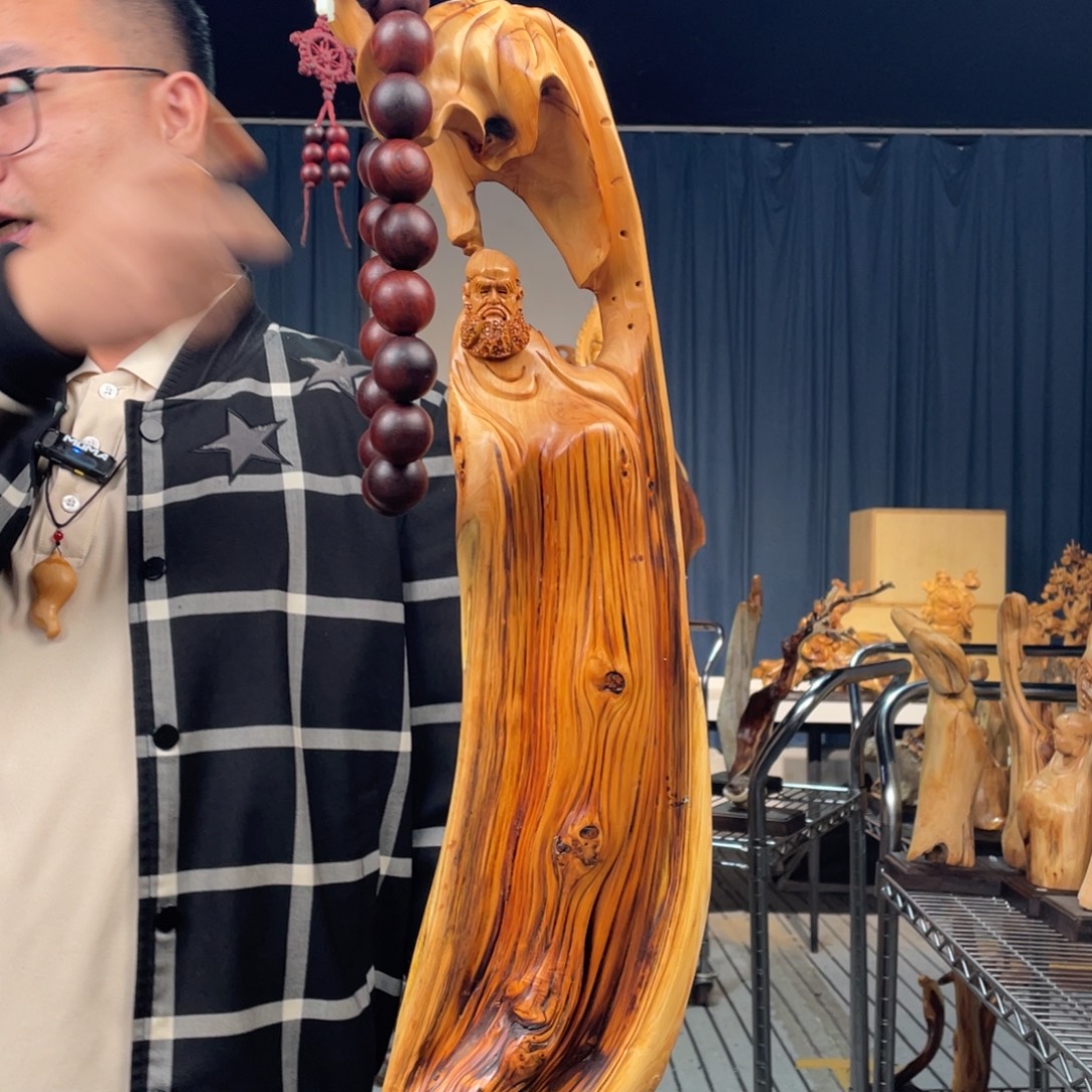 柏木（崖柏）随型摆件