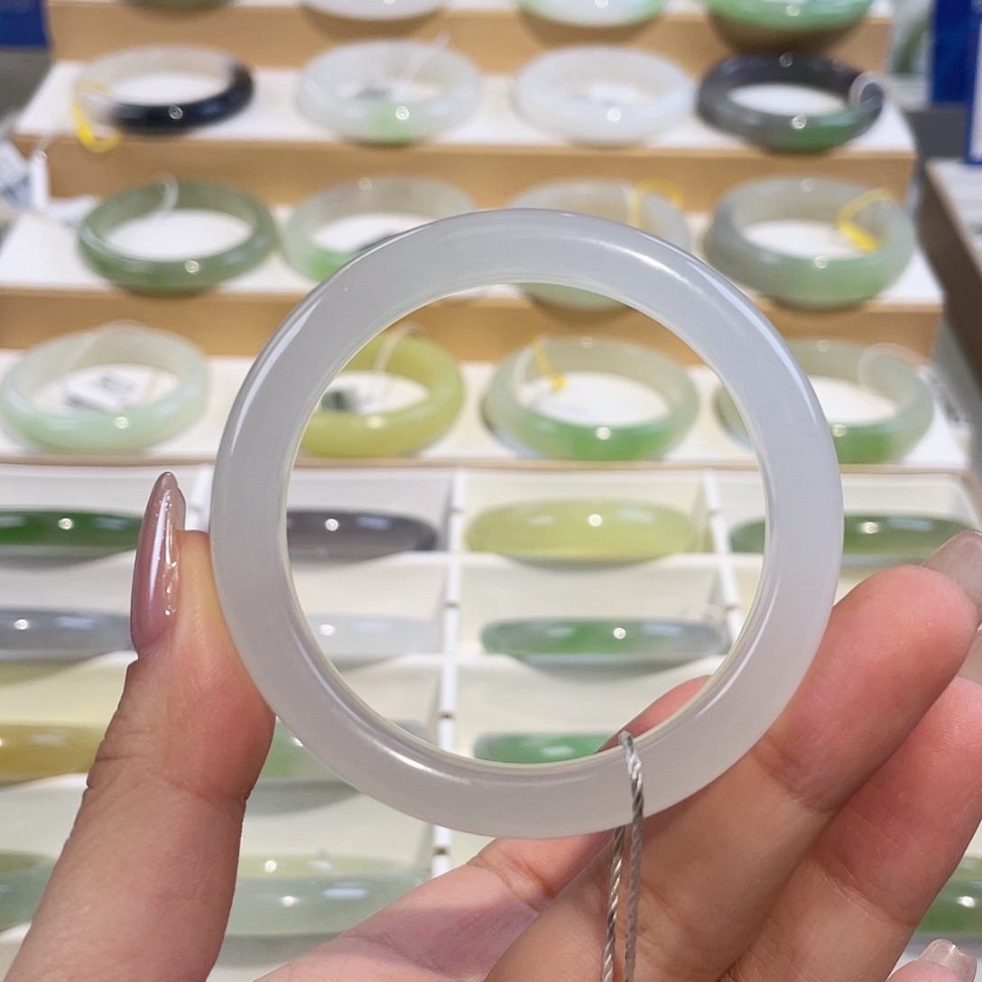 和田玉未镶嵌手镯高冰白 白月光 