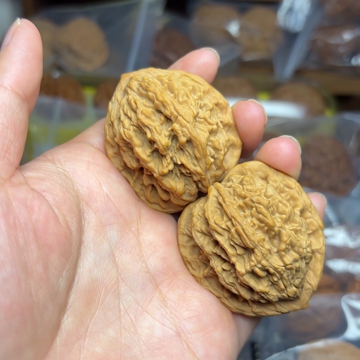 吊坠文玩核桃麦穗虎头