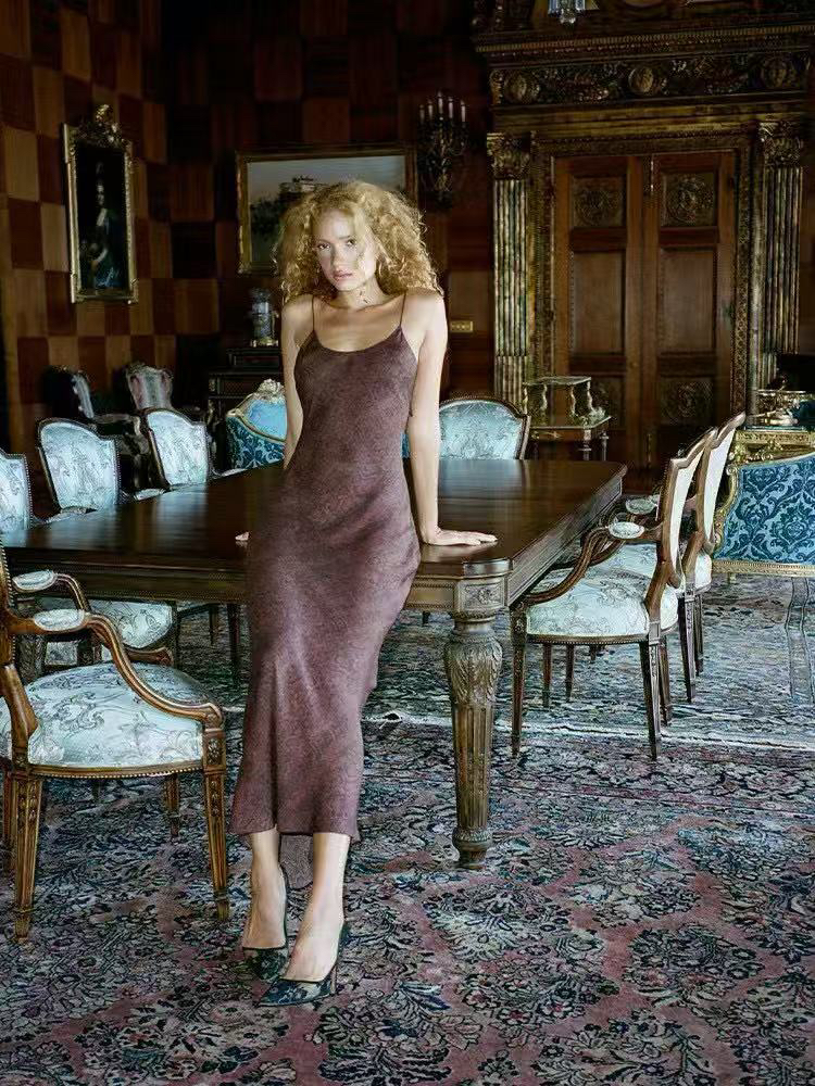 度假蟒纹花卉修身鱼尾吊带裙