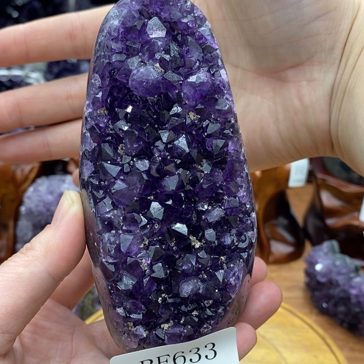 紫晶大型摆件（非配饰）未镶嵌