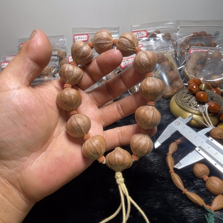 行***山橄榄核吊坠橄榄核手串