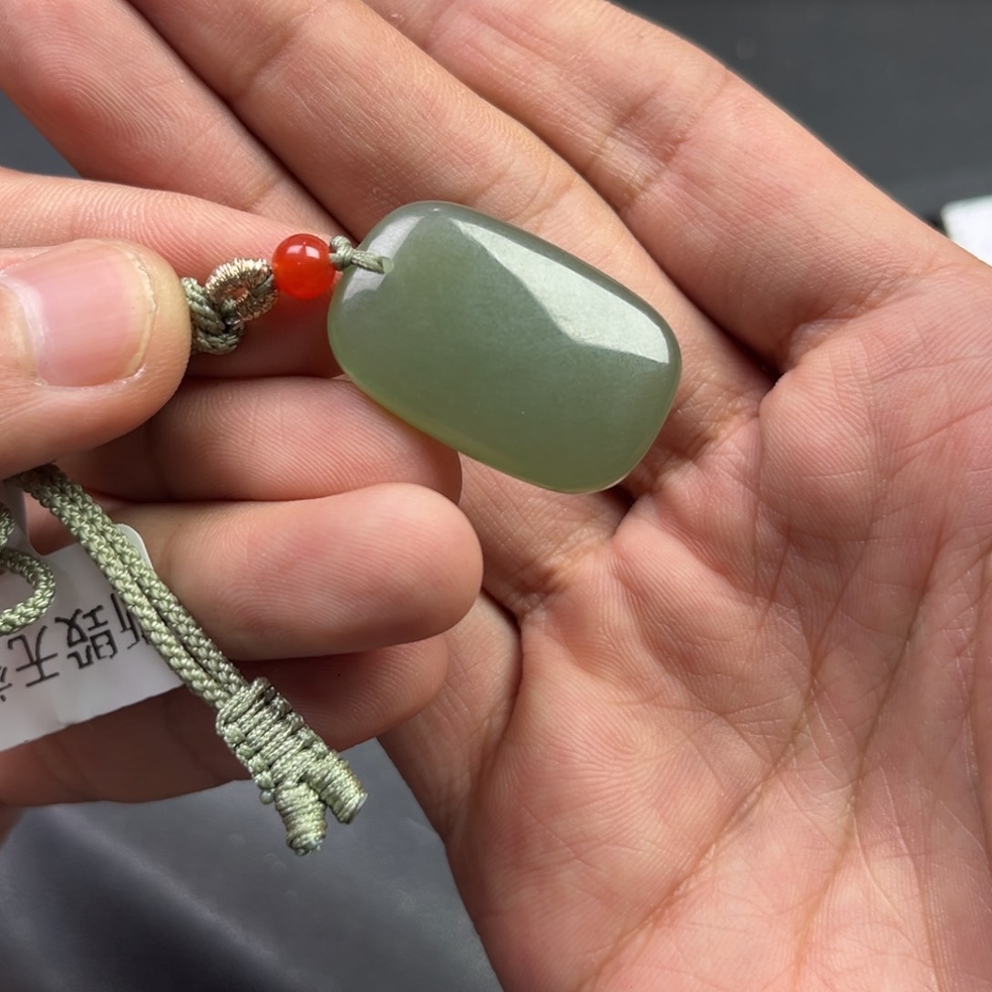 和田玉颈饰未镶嵌多样性钢板料无事牌