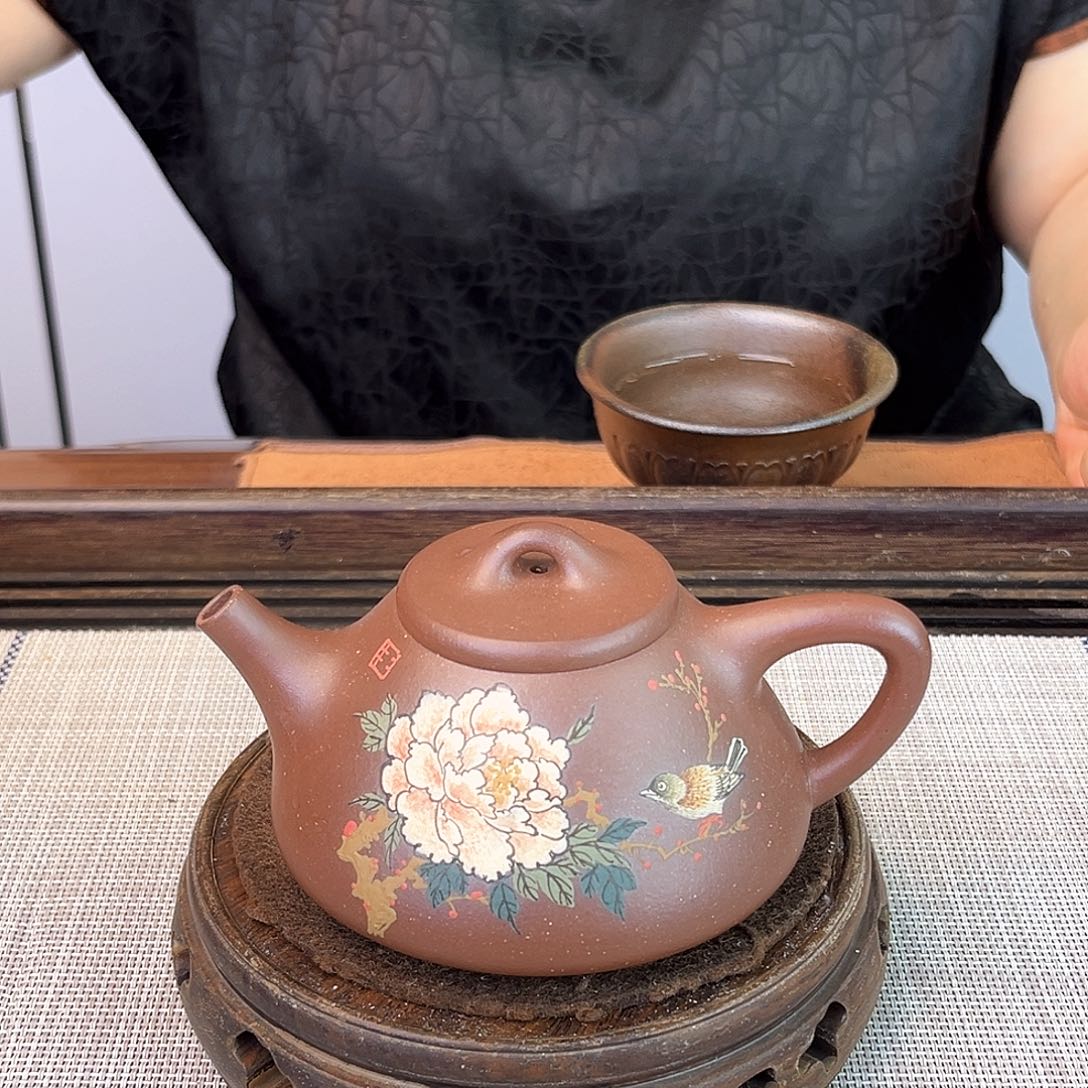 茶壶紫砂宜兴紫砂底槽清泥绘240c c