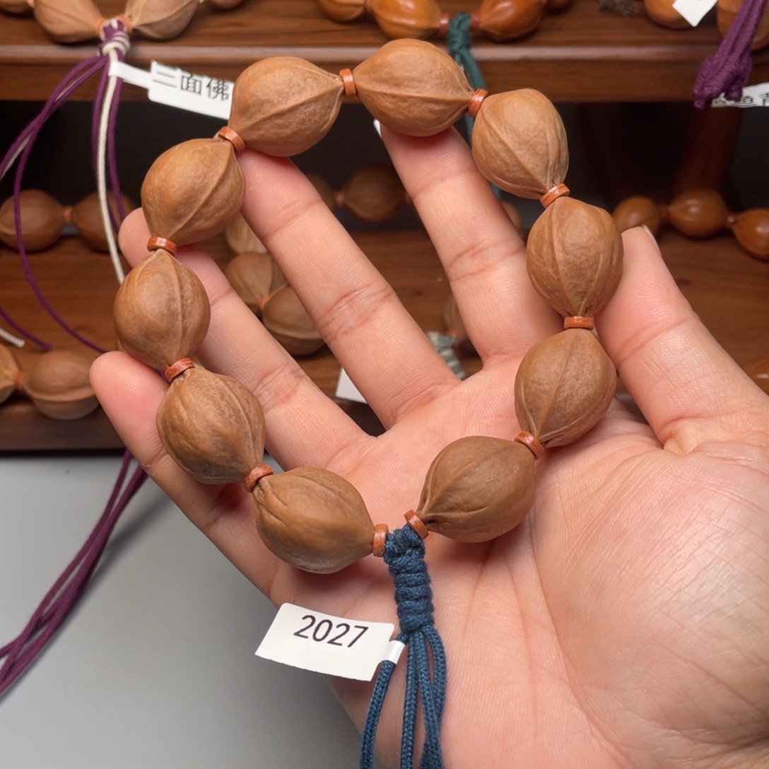 橄榄核手串/手链2027鲨鱼背