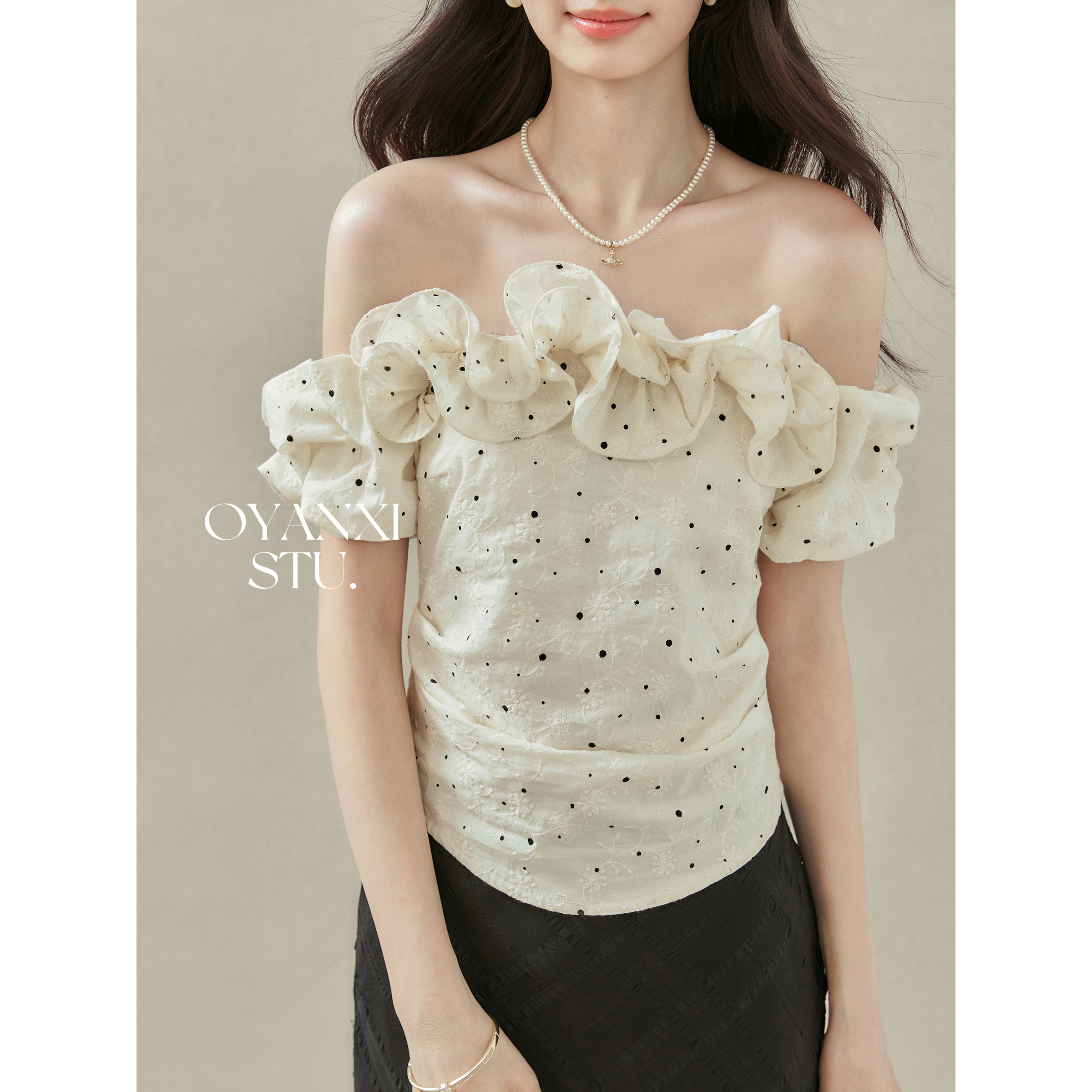 【清清】欧阳喜《复古娇娇》法式一字肩波点衬衫女夏别致气质修身绝美