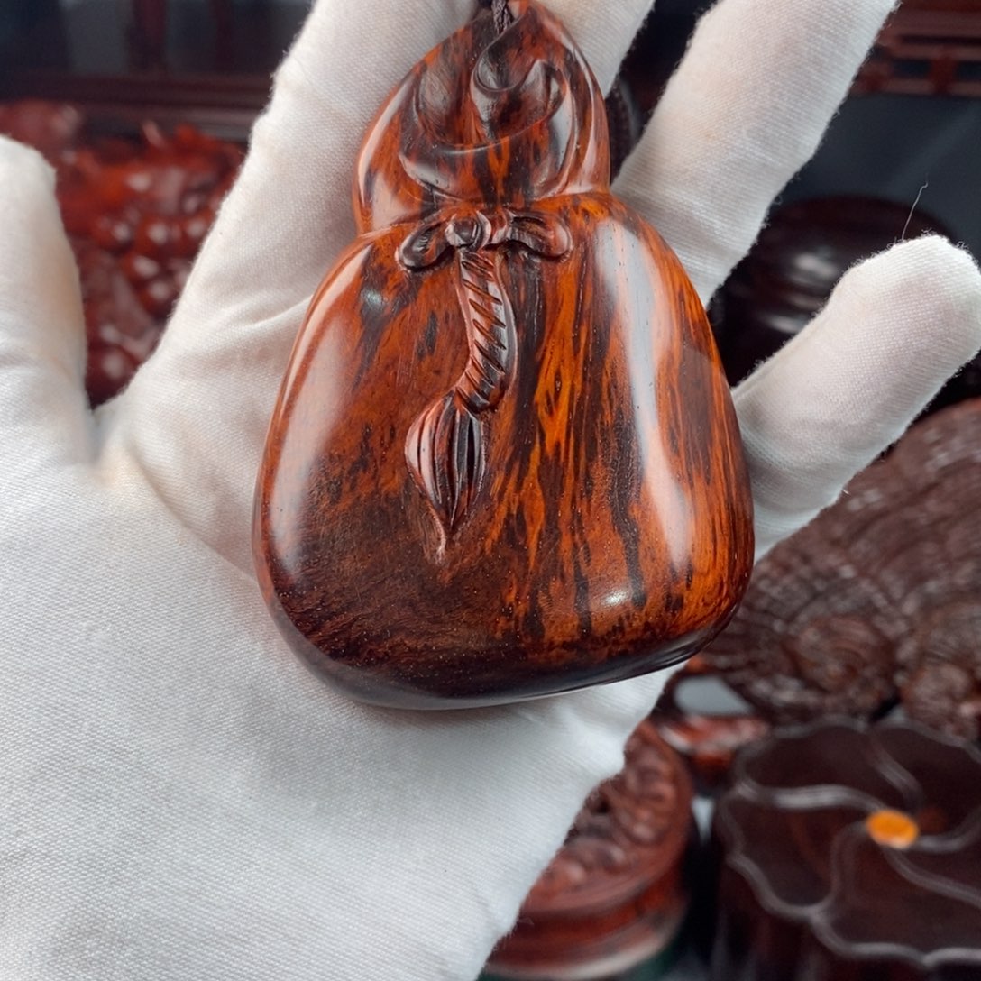 小叶紫檀其他（檀香紫檀）