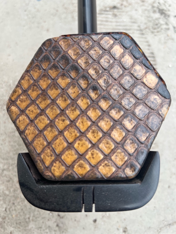 专业演奏级黑檀二胡传统民族乐器真材实料不刷漆，9-10个花的