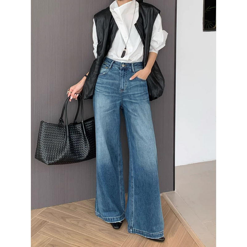 【67821】 四季款 莱赛尔无弹不贴腿筒喇裤 大牌洗水高级感