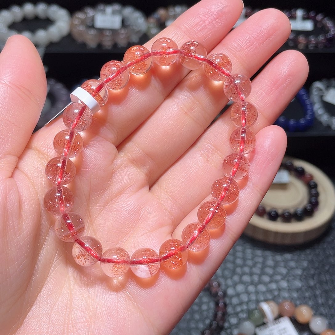 水晶手链未镶嵌金草莓手链，晶体通透