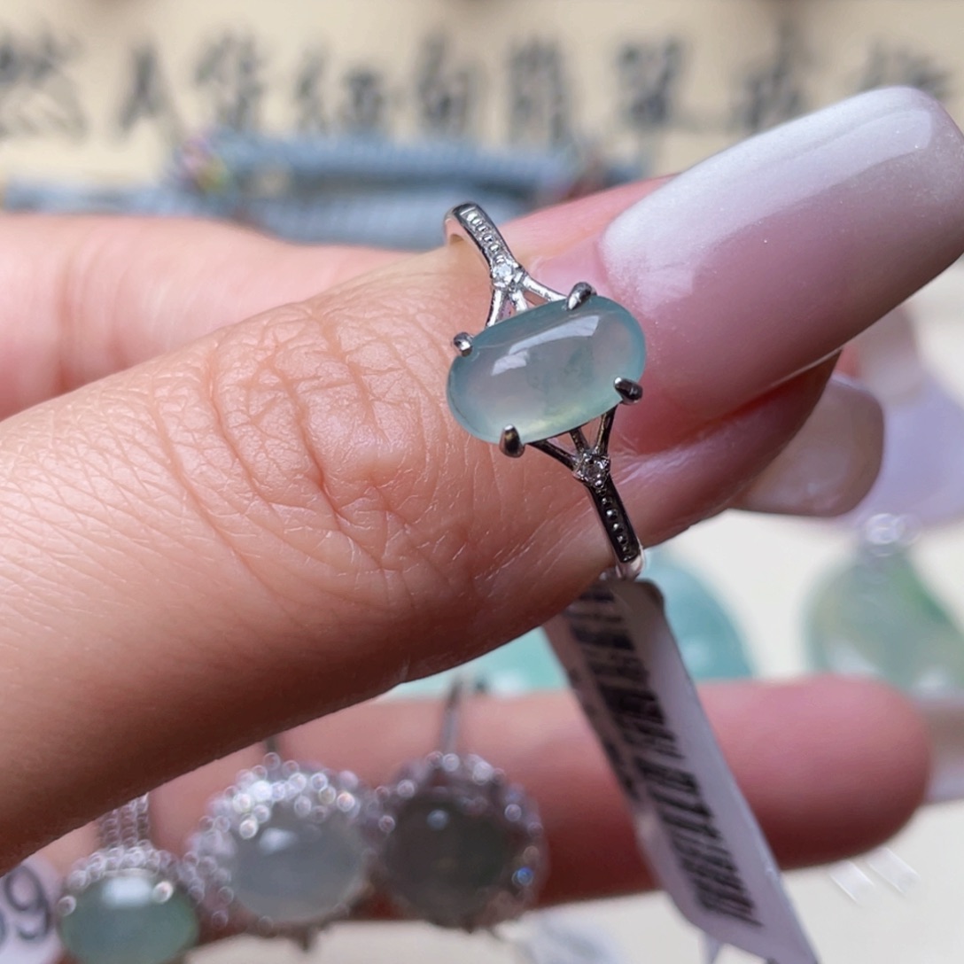 翡翠戒指银S925镶嵌戒指