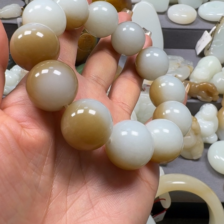 和田玉手串未镶嵌语*味
