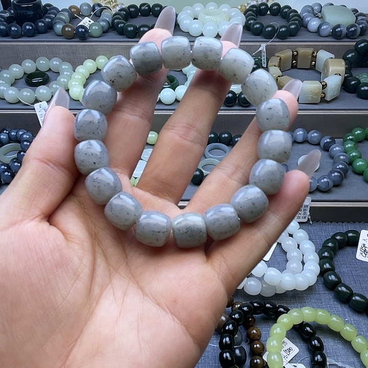 手链未镶嵌和田玉