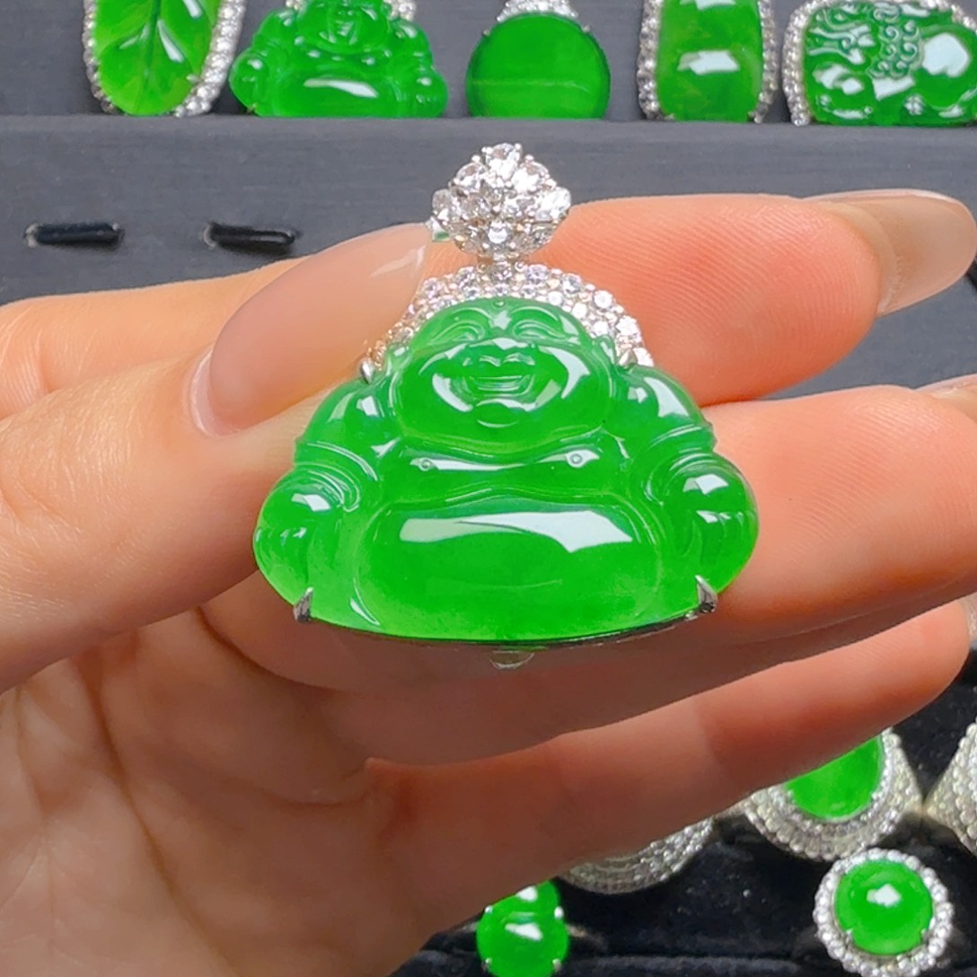 颈饰银S925镶嵌翡翠