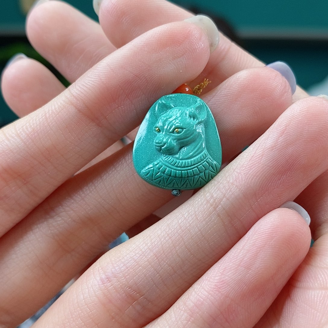 未镶嵌绿松石珠宝奇石