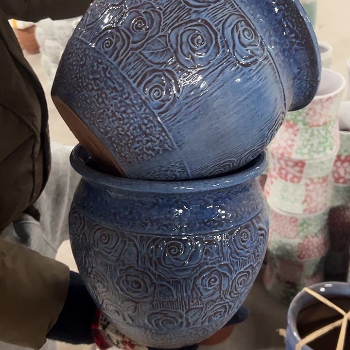 高度21厘米口20厘米