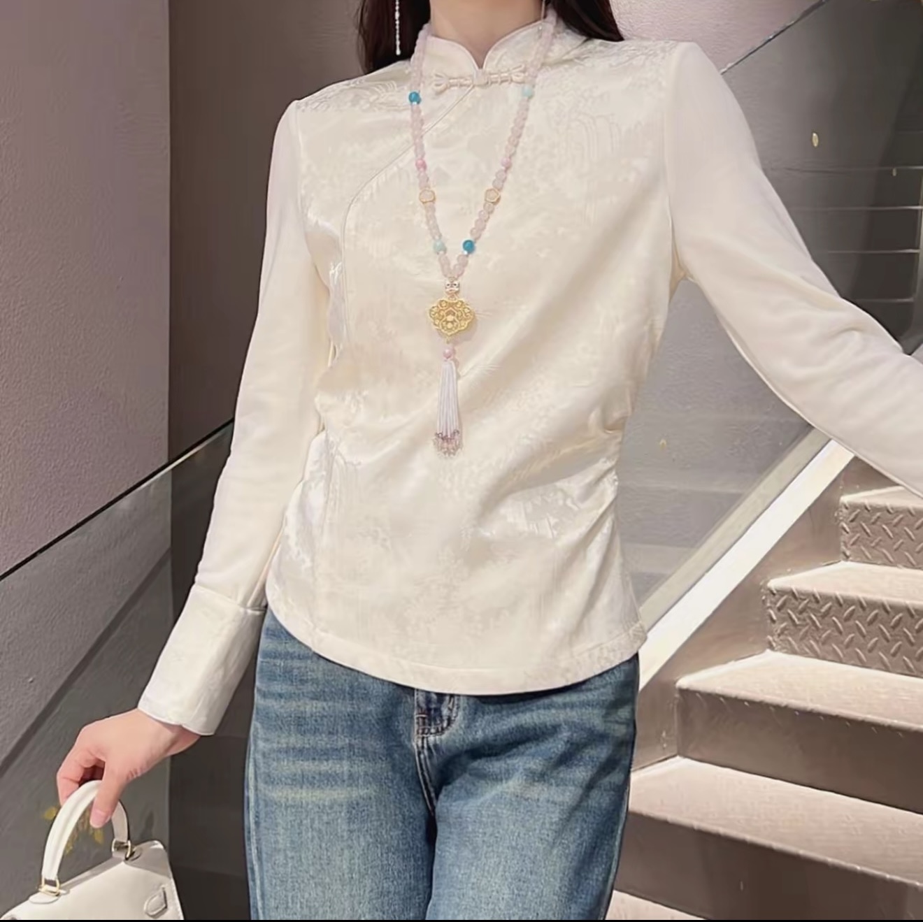 秋冬修身长袖提花白色休闲打底百搭立领新中式