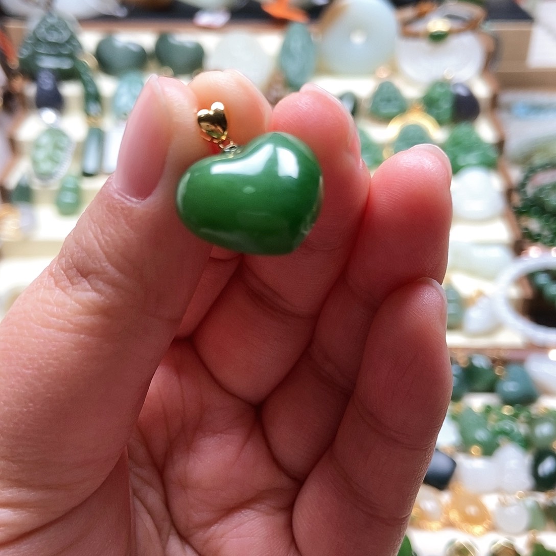 吊坠(不含链)18K金镶嵌和田玉