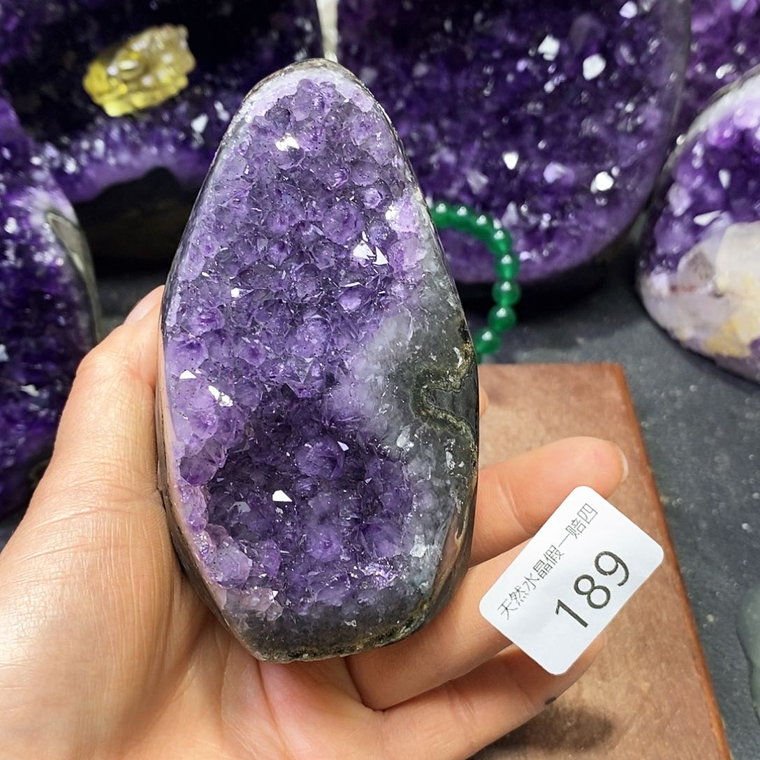 水晶大型摆件（非配饰）未镶嵌