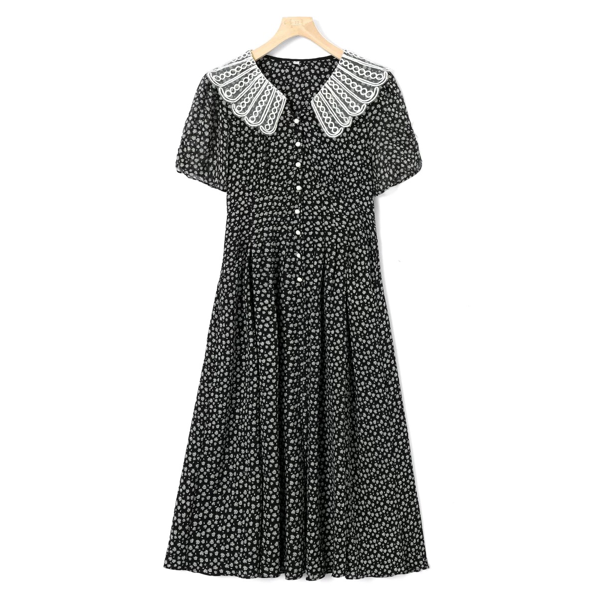 燕妮雅姿碎花娃娃领法式连衣裙收腰波点修身裙子L535