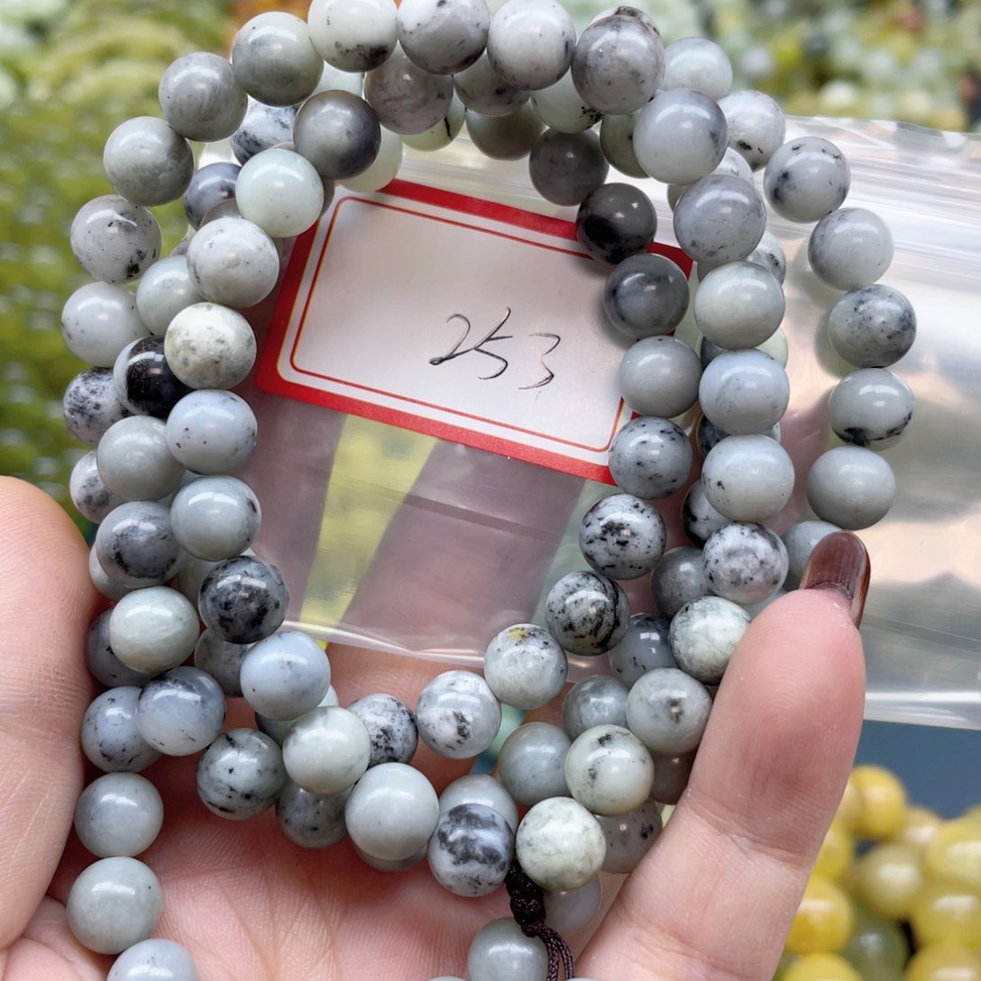 未镶嵌蛇纹石玉手串