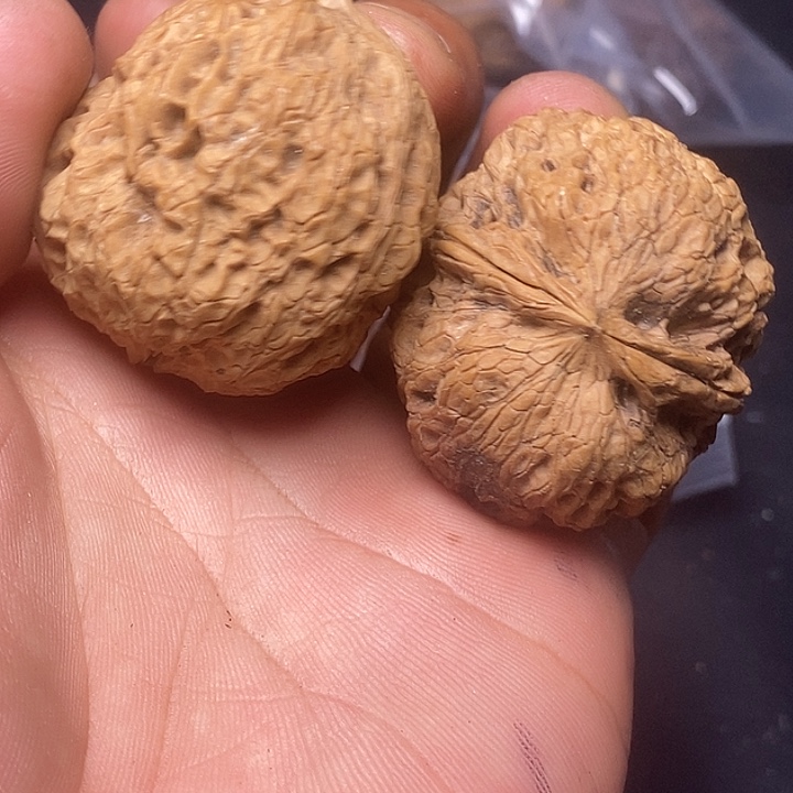 吊坠文玩核桃      130