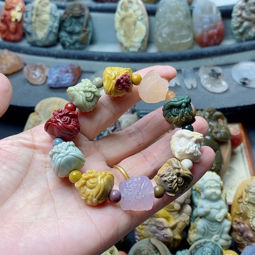 【闪购商品】定制石英质玉吊坠未镶嵌