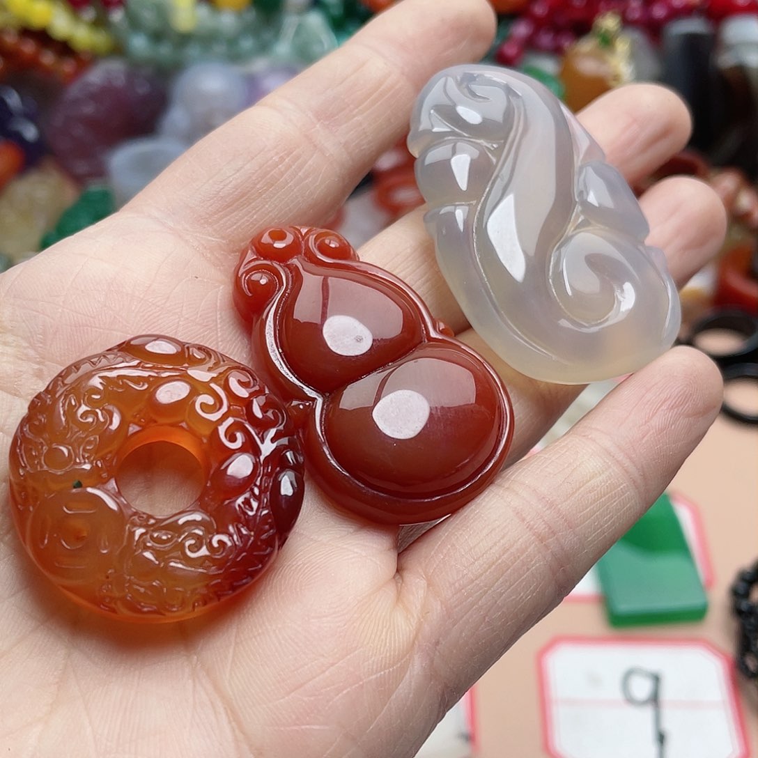 玛瑙/玉髓颈饰合金a**听