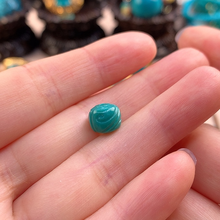绿松石配饰未镶嵌