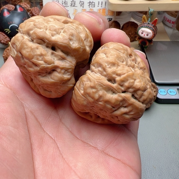 文玩核桃吊坠43×46蛤蟆头