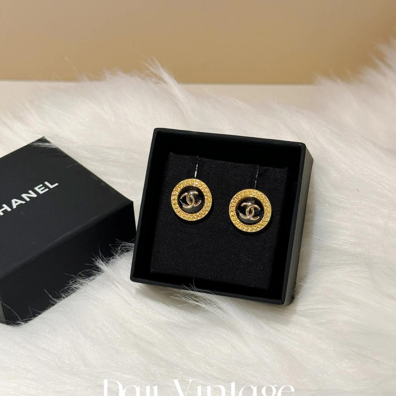 99新 Chanel/香奈儿 大吉中古/香奈儿圆形双C耳钉