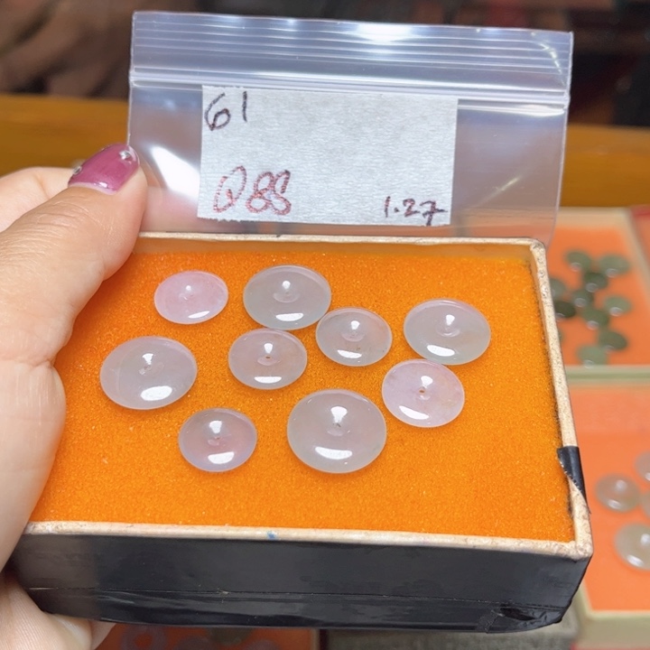 定制翡翠未镶嵌不