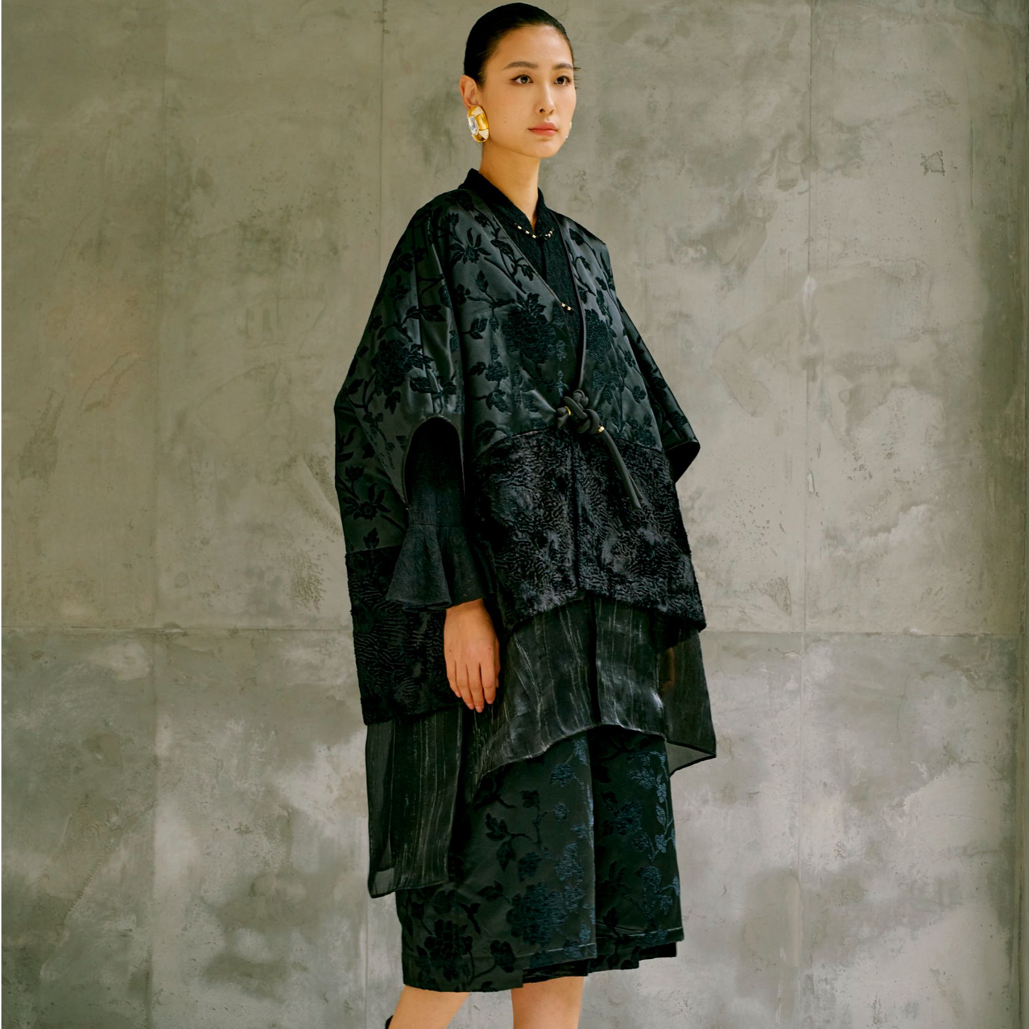 朱总服饰L24M-4C137新款春款外套