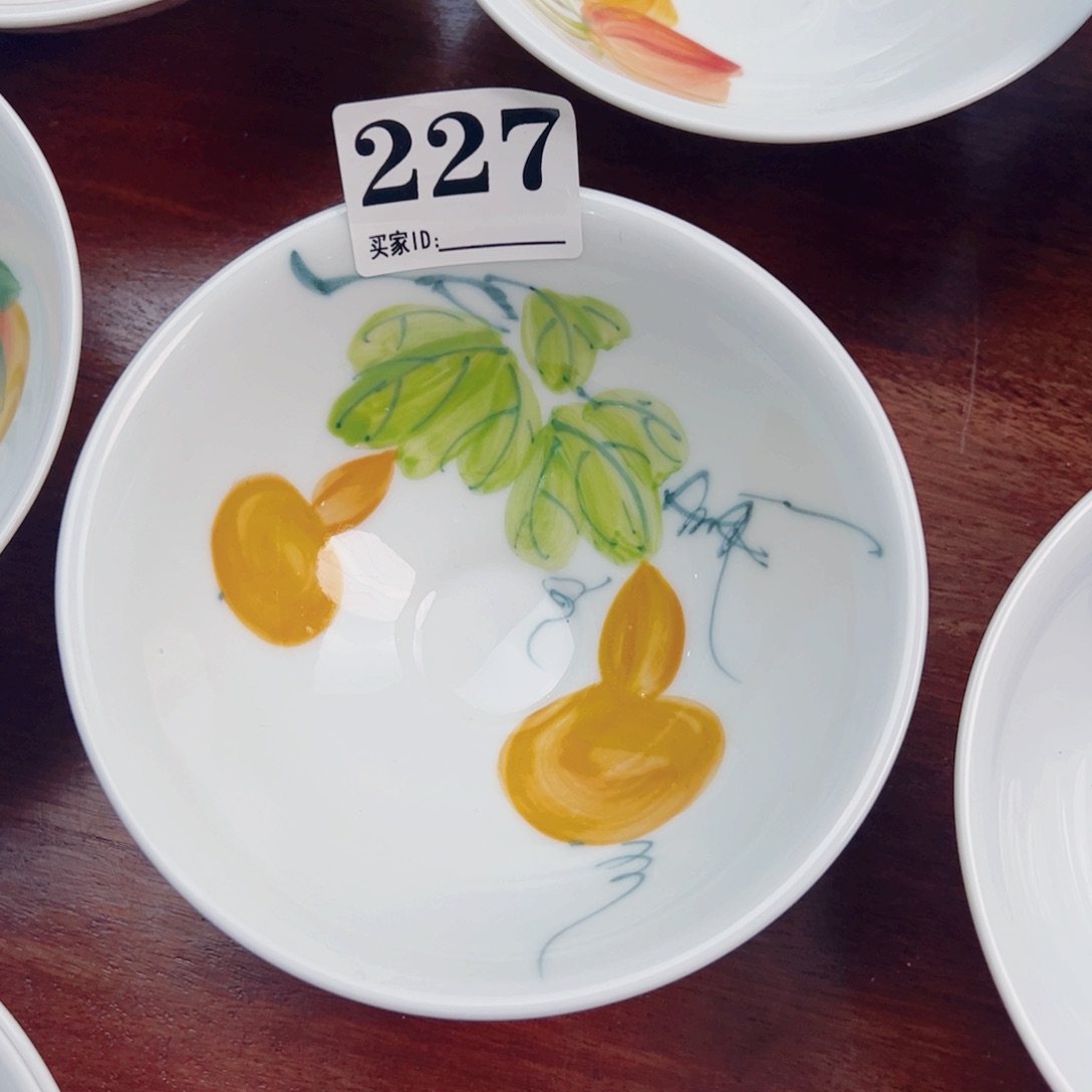 景德镇陶瓷手工手绘制作