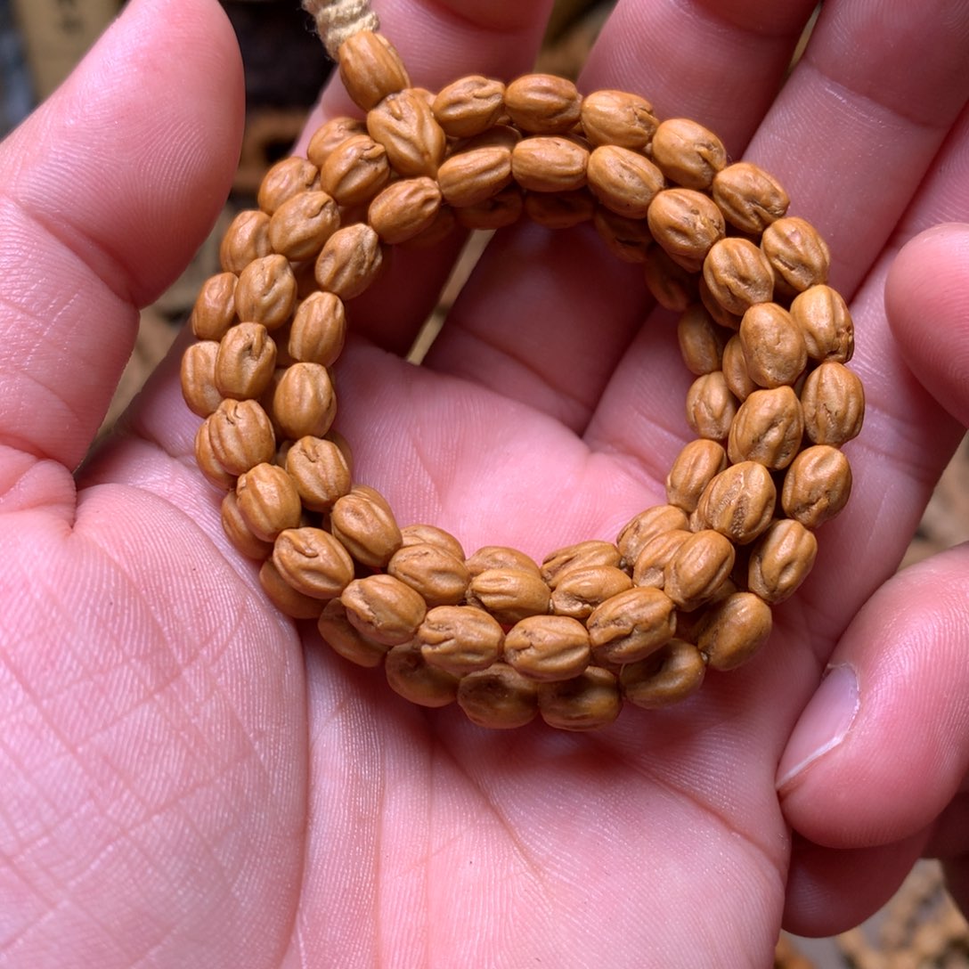 晨***嫣柏香籽/百香籽吊坠