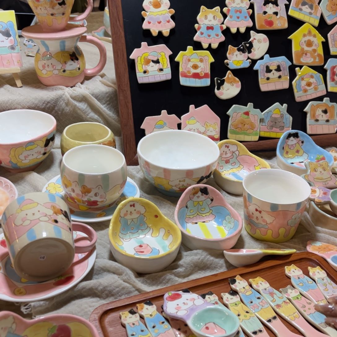 瓷片8807一起逛集市啦