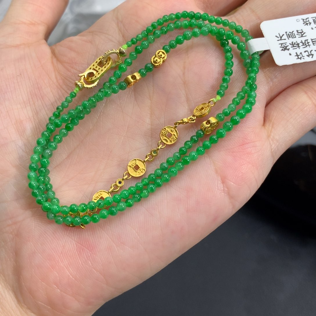 翡翠手链未镶嵌卡2-2.5冰阳绿小米项链（有银配饰）
