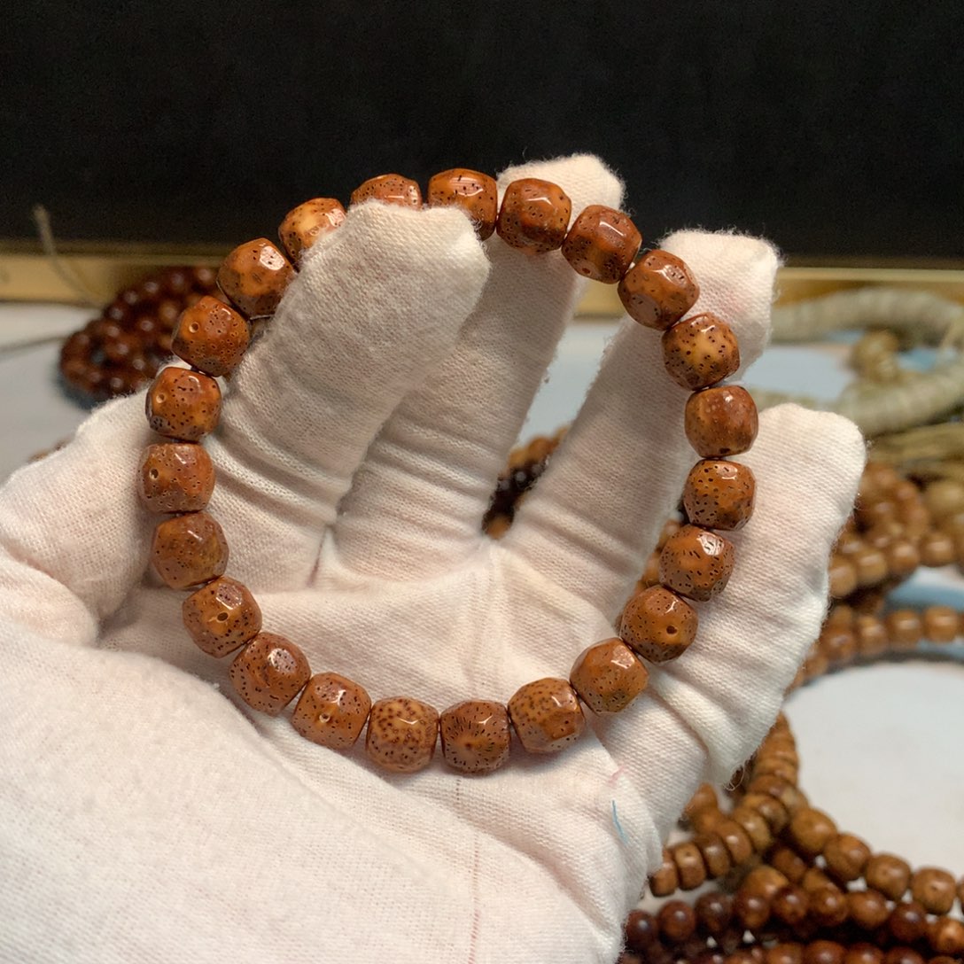 吊坠星月菩提10✖️9钻面无相