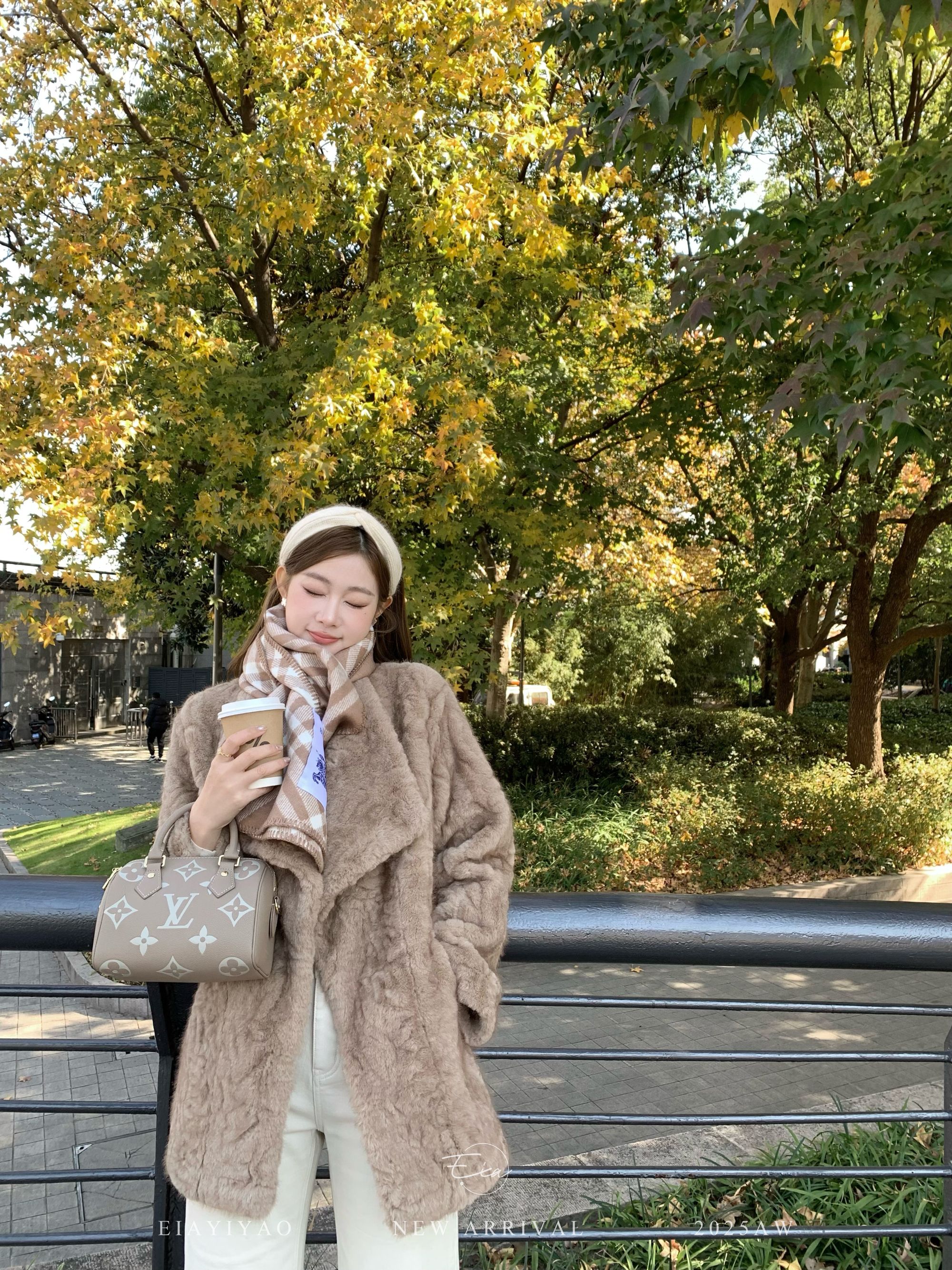 EIA一尧【顶流千金】冬季轻奢皮毛一体仿狐狸毛外套气质ins毛毛外套