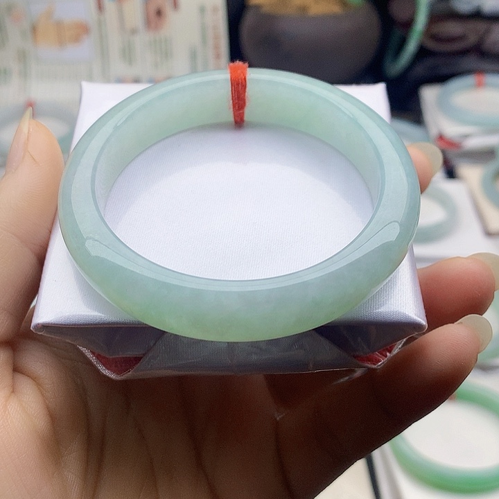 翡翠未镶嵌手镯缅甸天然翡翠A货58